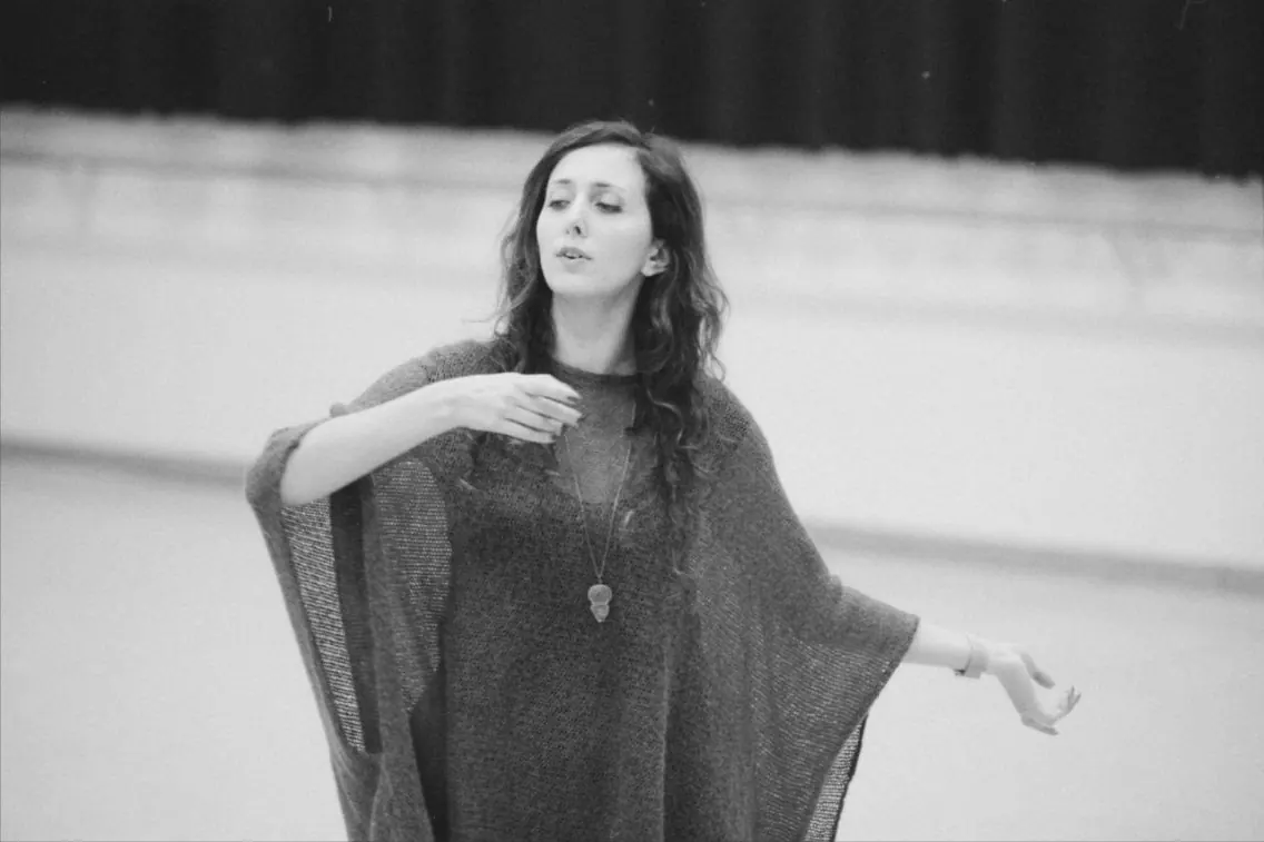 Banafsheh Amiri in movement